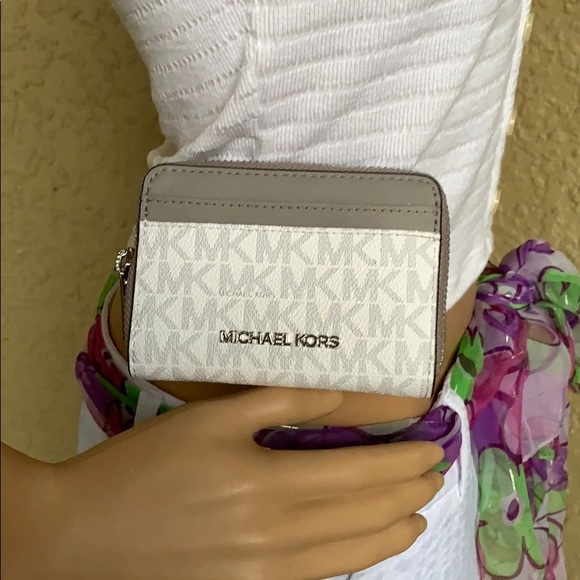 MICHAEL KORS JET SET TRAVEL MD ZA CARD CASE - Picture 7 of 16